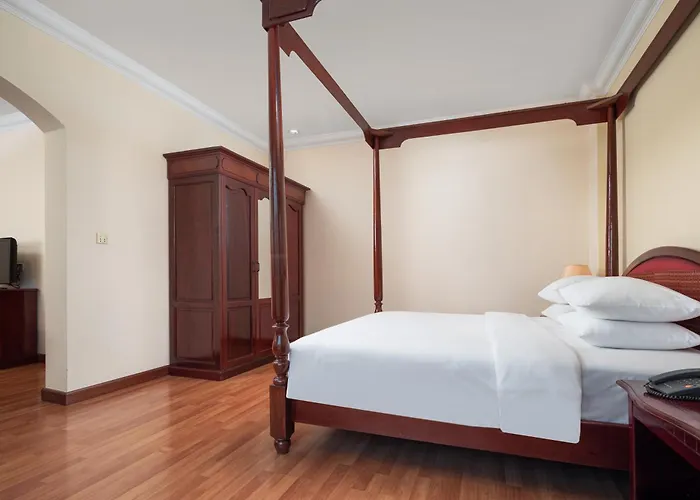 Baitong Heritage 4*